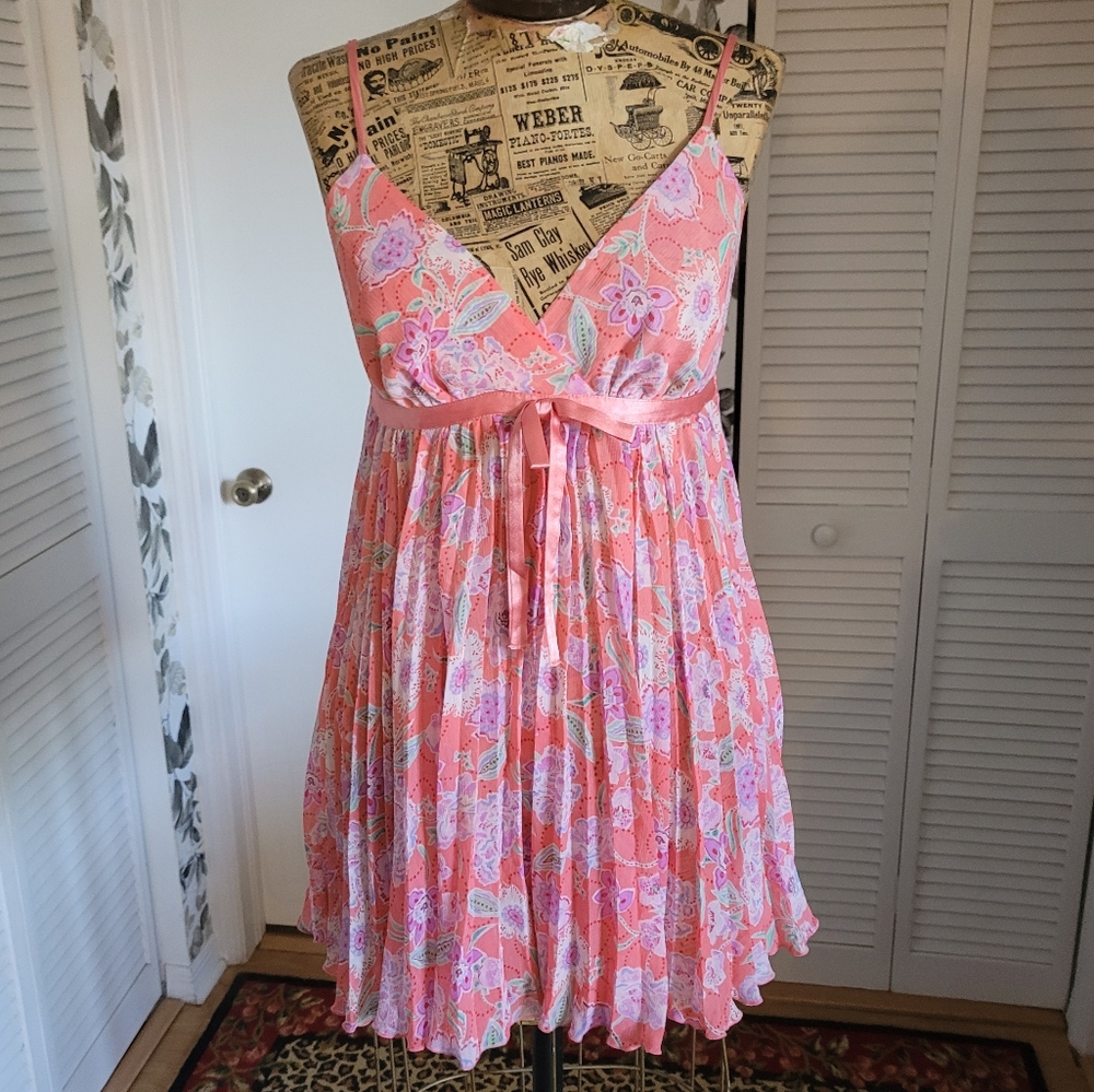 Cabernet Pink and White Floral Babydoll  Lingerie Top Size M Fairy Festival